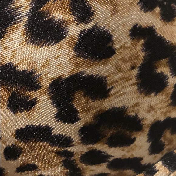 Cheetah Print Strapless Bra - Picture 7 of 7